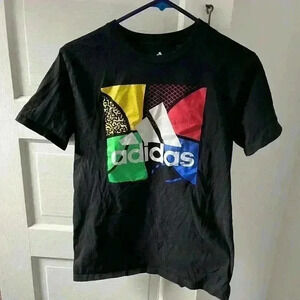 adidas‎ kids large tshirt